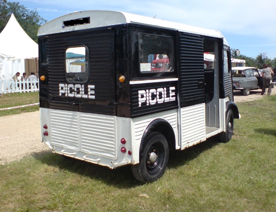 128_5873baa8cff7c.jpg 565X434 px